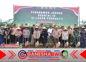 Kapolresta Banyuwangi Ajak Warga Perkuat Ketahanan Pangan Lewat Penanaman Jagung Kuartal IV 2025