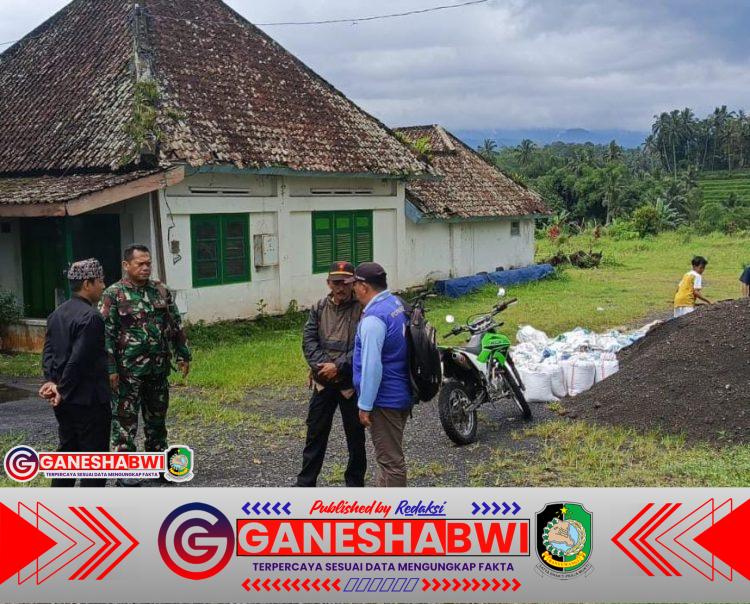 Forpimka Licin Tinjau Lokasi Rencana Pembangunan Koperasi Desa Merah Putih Forpimka Licin Tinjau Lokasi Rencana Pembangunan Koperasi Desa Merah Putih
