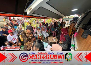 Bupati Ipuk Genjot Layanan Publik dan Pengembangan Potensi Lereng Ijen lewat Program Bunga Desa di Kecamatan Licin