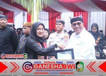 Pemkab Banyuwangi Apresiasi Warga Berprestasi dan Mitra Pembangunan di Harjaba ke-254 Pemkab Banyuwangi Apresiasi Warga Berprestasi dan Mitra Pembangunan di Harjaba ke-254