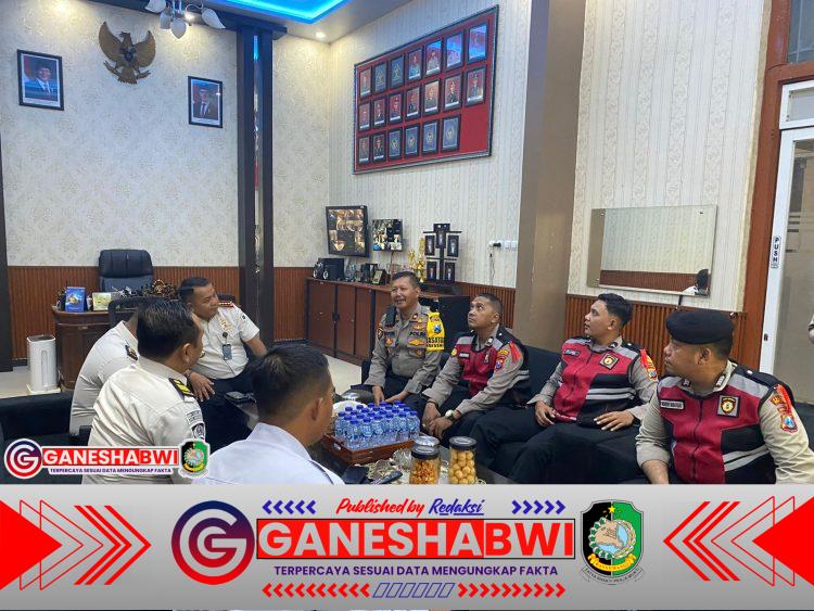 Pengamanan Diperketat, Lapas Banyuwangi Pastikan Ibadah Natal Warga Binaan Berjalan Aman Pengamanan Diperketat, Lapas Banyuwangi Pastikan Ibadah Natal Warga Binaan Berjalan Aman