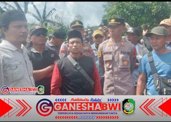 Ratusan Warga Demo Tambang Emas Tumpang Pitu, Desak PT BSI Ditutup Permanen