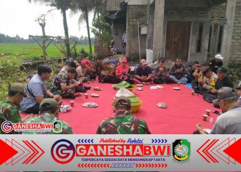 Danramil Songgon Letakkan Batu Pertama KDKMP Desa Sragi, Sinergi TNI–Polri Dorong Ekonomi Kerakyatan Danramil Songgon Letakkan Batu Pertama KDKMP Desa Sragi, Sinergi TNI–Polri Dorong Ekonomi Kerakyatan