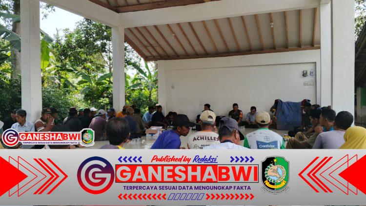 Babinsa Koramil Rogojampi Dampingi Kelompok Tani Kacang Panjang Optimalkan Lahan di Desa Bubuk Babinsa Koramil Rogojampi Dampingi Kelompok Tani Kacang Panjang Optimalkan Lahan di Desa Bubuk