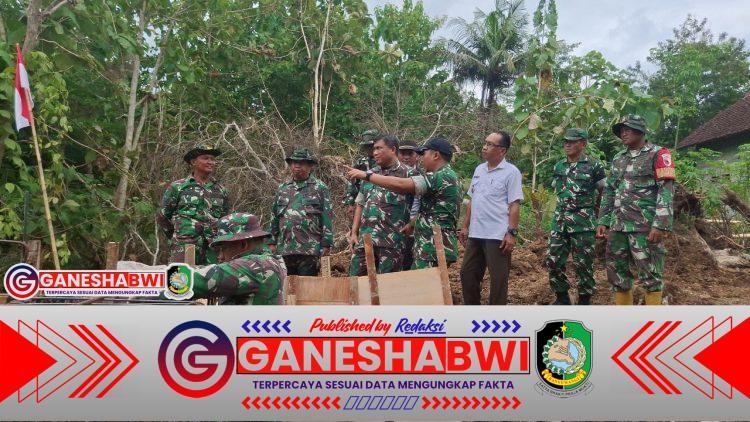 Kasrem 083/Bdj Tinjau Jembatan Perintis Garuda, TNI Perkuat Akses Vital Warga Desa Seneporejo Kasrem 083/Bdj Tinjau Jembatan Perintis Garuda, TNI Perkuat Akses Vital Warga Desa Seneporejo