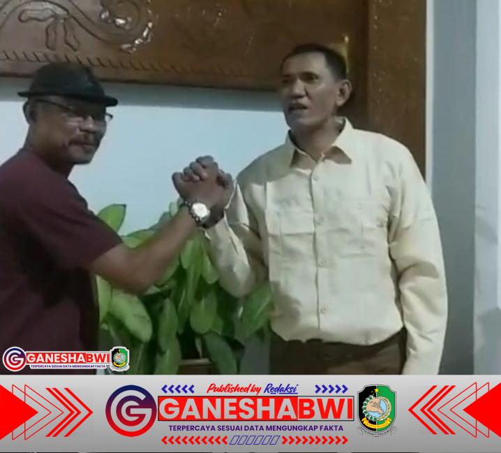 Aktivis Banyuwangi Selatan Soroti Kinerja Kejaksaan Negeri Banyuwangi: Transparansi dan Integritas Penegakan Hukum Dipertanyakan Aktivis Banyuwangi Selatan Soroti Kinerja Kejaksaan Negeri Banyuwangi: Transparansi dan Integritas Penegakan Hukum Dipertanyakan