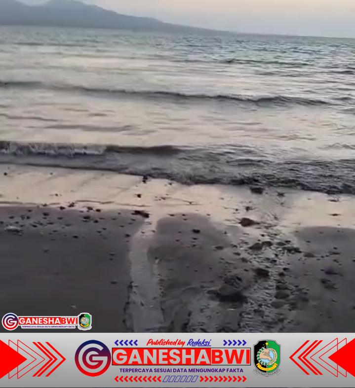 Warga Klatak Laporkan Dugaan Pembuangan Limbah Pabrik Udang ke Laut, DLH Banyuwangi Siapkan Sidak Warga Klatak Laporkan Dugaan Pembuangan Limbah Pabrik Udang ke Laut, DLH Banyuwangi Siapkan Sidak