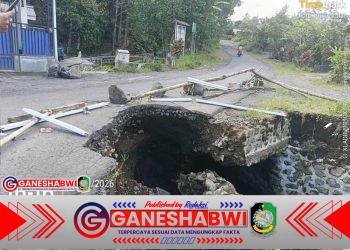 Jembatan Ambrol, Negara Absen? Akses Utama Desa Bayu Terputus, Anggaran Disebut Ada Tapi Keselamatan Warga Dibiarkan