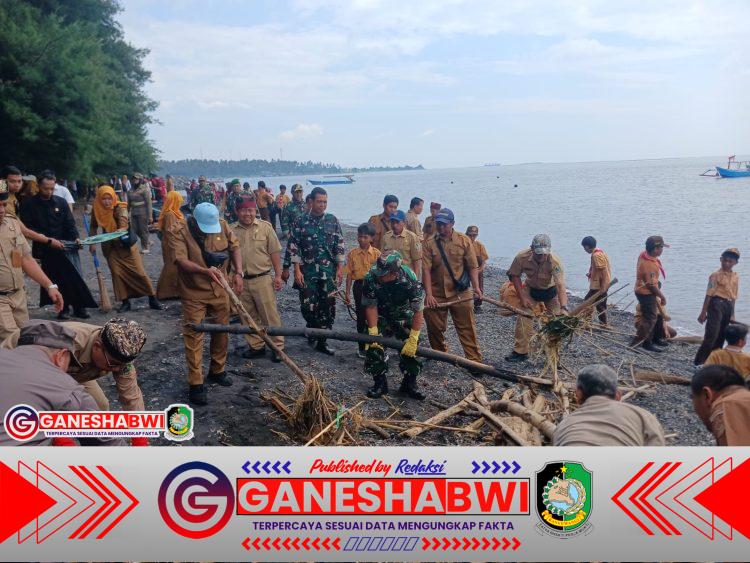 Kodim 0825/Banyuwangi Dukung Penuh Gerakan Banyuwangi ASRI, Perkuat Stabilitas Wilayah dan Lingkungan Berkelanjutan