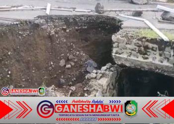 Jembatan Penghubung Desa Bayu Ambrol, Warga Terisolasi: Masyarakat Desak Pemkab Banyuwangi Jangan Tutup Mata