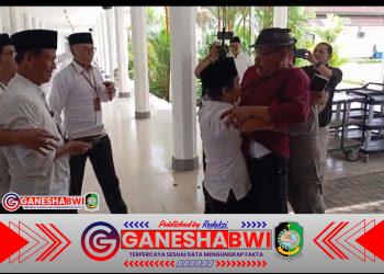 Pascah Hearing DPRD Banyuwangi, Adu Tantangan Meledak di Luar Gedung: Pejabat dan LSM Berantem Soal Tambang Tumpang Pitu