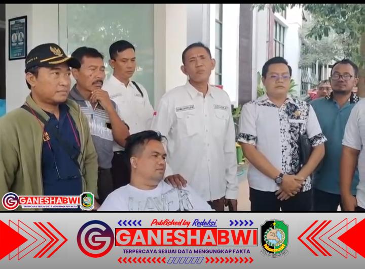 Advokat Dikeroyok di Depan Kantor Kejaksaan Negeri Banyuwangi, Aliansi Advokat Banyuwangi Bersatu Desak Polresta Banyuwangi Advokat Dikeroyok di Depan Kantor Kejaksaan Negeri Banyuwangi, Aliansi Advokat Banyuwangi Bersatu Desak Polresta Banyuwangi