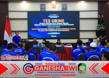 Buktikan Zero Halinar, Lapas Kelas IIA Banyuwangi Gelar Razia Gabungan dan Tes Urin Massal Bersama TNI-Polri dan BNNK