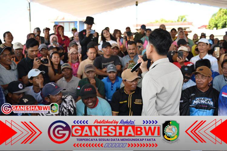 Wapres Gibran Serap Aspirasi Nelayan Muncar, Sinergi Pemkab Banyuwangi Perkuat Tata Kelola Perikanan dan Ketahanan Pangan Nasional Wapres Gibran Serap Aspirasi Nelayan Muncar, Sinergi Pemkab Banyuwangi Perkuat Tata Kelola Perikanan dan Ketahanan Pangan Nasional