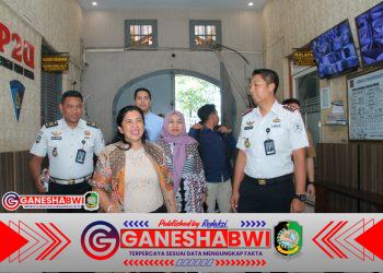 DPRD Banyuwangi Perkuat Fungsi Pengawasan, Apresiasi Ketegasan Lapas Kelas IIA Banyuwangi Berantas Penyelundupan Narkoba DPRD Banyuwangi Perkuat Fungsi Pengawasan, Apresiasi Ketegasan Lapas Kelas IIA Banyuwangi Berantas Penyelundupan Narkoba